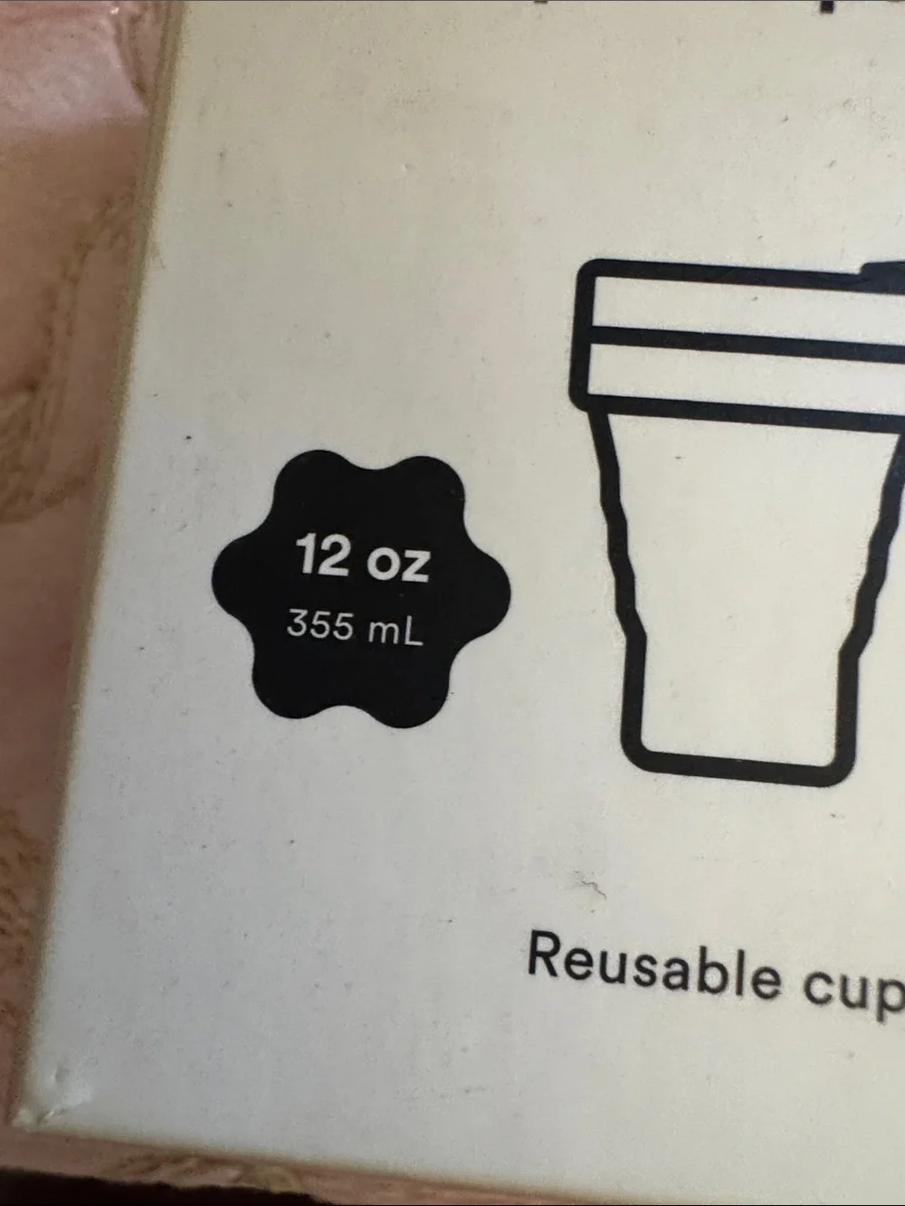 stojo Collapsible Cup with 4 Reusable Straws - White